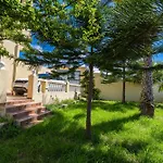Magnifique Appartement Avec Jardin En Face De La Mer