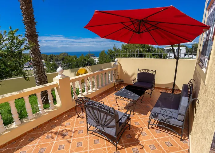 Magnifique Appartement Avec Jardin En Face De La Mer